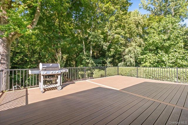 268 Broadfield Road, New Rochelle, NY 10804