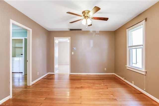 1804 Portlock RD, Chesapeake, VA 23324