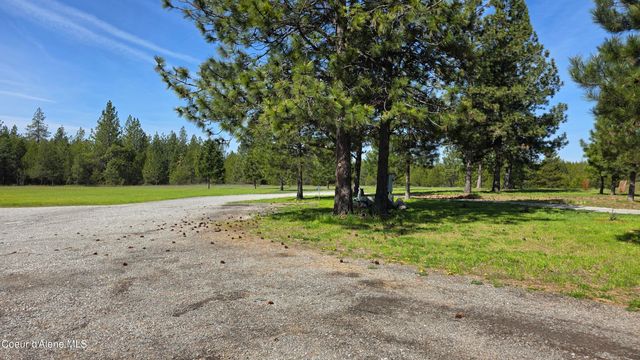 8702 E Scout Trail RD, Athol, ID 83801