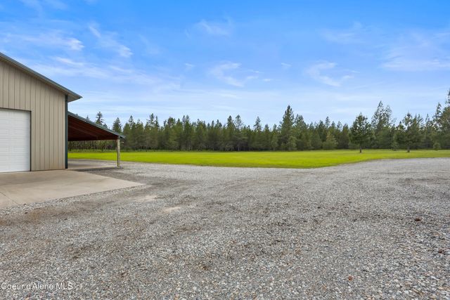 8702 E Scout Trail RD, Athol, ID 83801