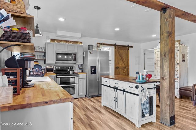 8702 E Scout Trail RD, Athol, ID 83801