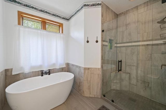 11021 Timberline Drive N, Champlin, MN 55316