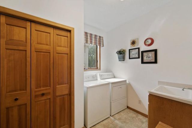 11021 Timberline Drive N, Champlin, MN 55316