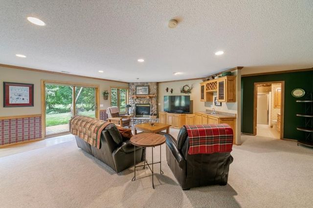 11021 Timberline Drive N, Champlin, MN 55316