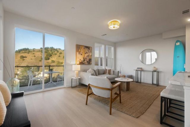 821 Fassler Avenue, Pacifica, CA 94044