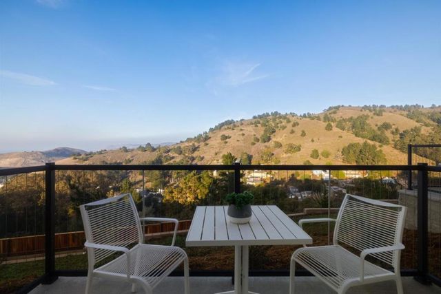 821 Fassler Avenue, Pacifica, CA 94044