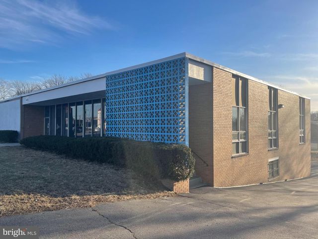 4600 EDGMONT AVE #1, Brookhaven, PA 19015