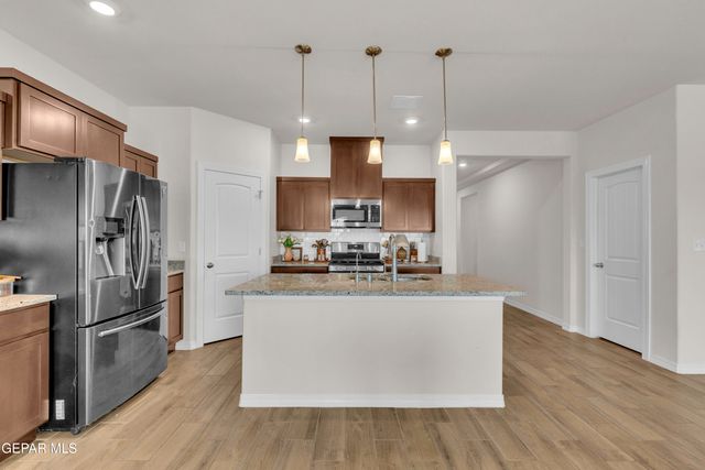 7624 ENCHANTED RIDGE Drive, El Paso, TX 79911