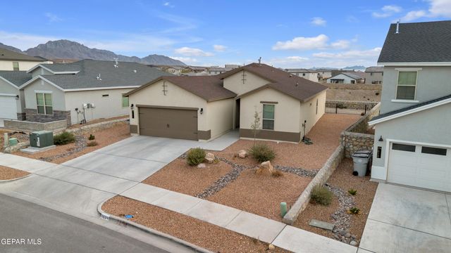 7624 ENCHANTED RIDGE Drive, El Paso, TX 79911