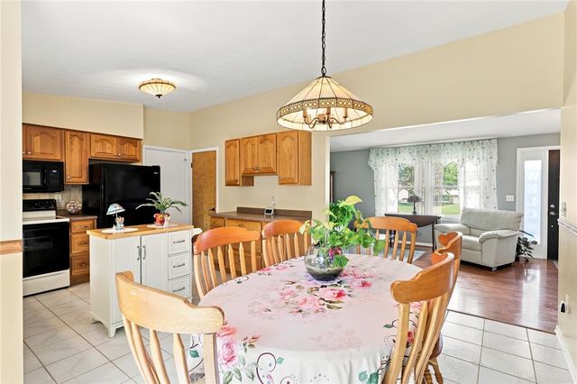 108 Long Wood Dr Drive, Greece, NY 14612