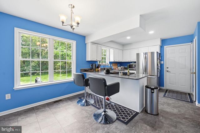 11876 POLAND CT, Remington, VA 22734