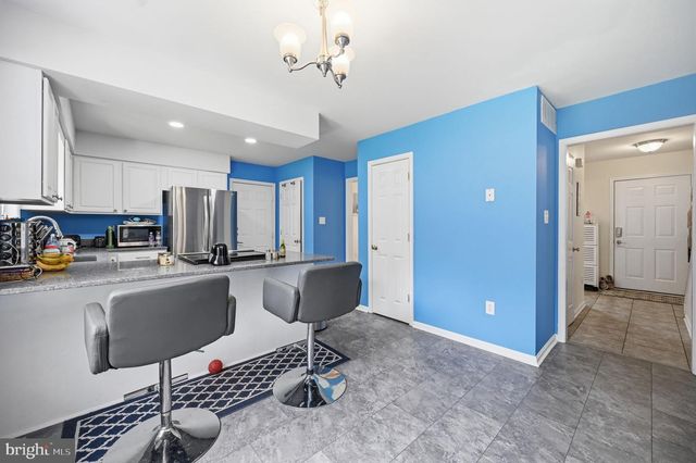 11876 POLAND CT, Remington, VA 22734