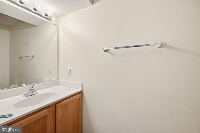 11876 POLAND CT, Remington, VA 22734