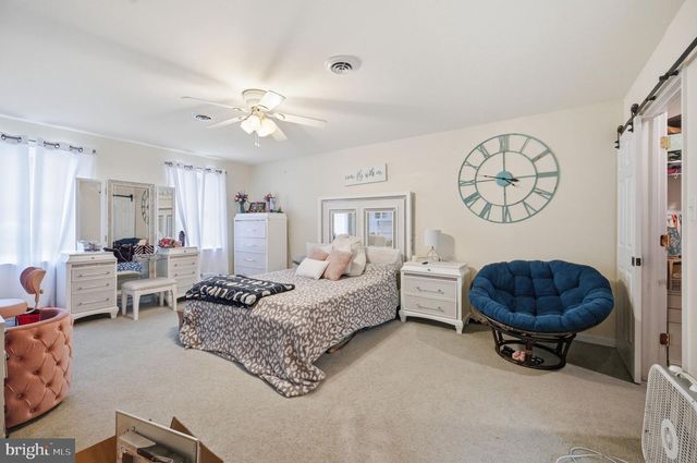11876 POLAND CT, Remington, VA 22734