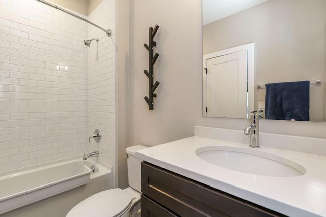 2880 Kobuk Drive, Columbus, OH 43228