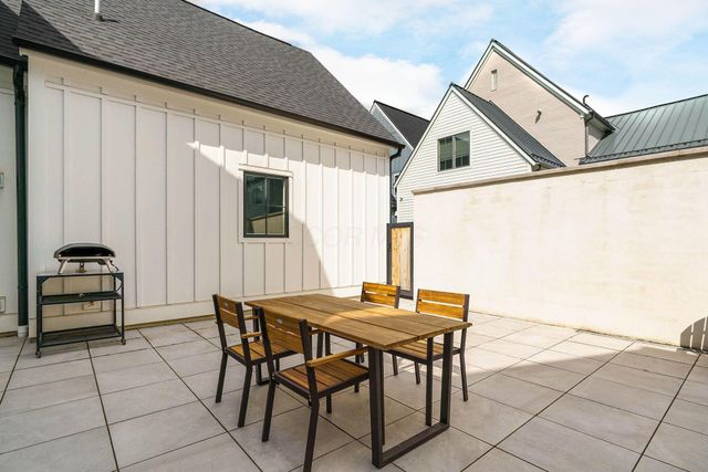 2880 Kobuk Drive, Columbus, OH 43228