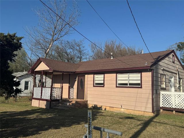 1802 N Douglas Boulevard, Oklahoma City, OK 73141