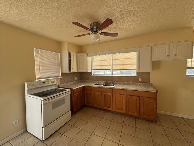 1802 N Douglas Boulevard, Oklahoma City, OK 73141