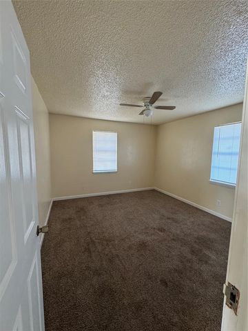 1802 N Douglas Boulevard, Oklahoma City, OK 73141