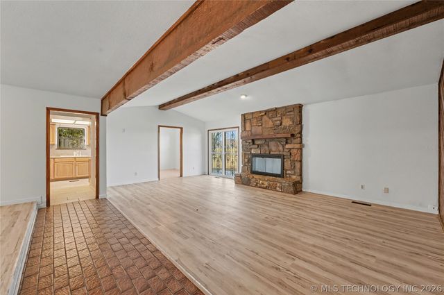 134 Spunky Creek Drive, Catoosa, OK 74015