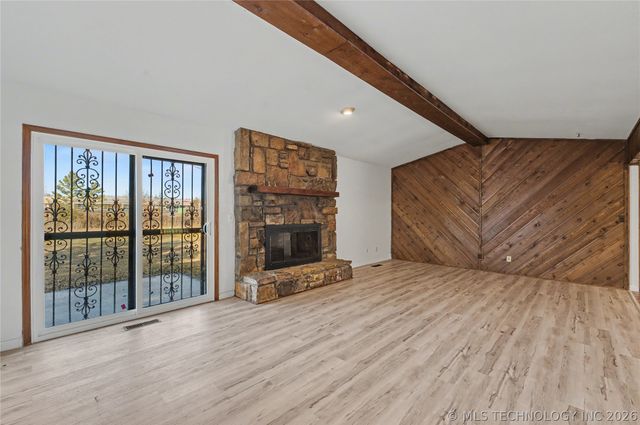 134 Spunky Creek Drive, Catoosa, OK 74015