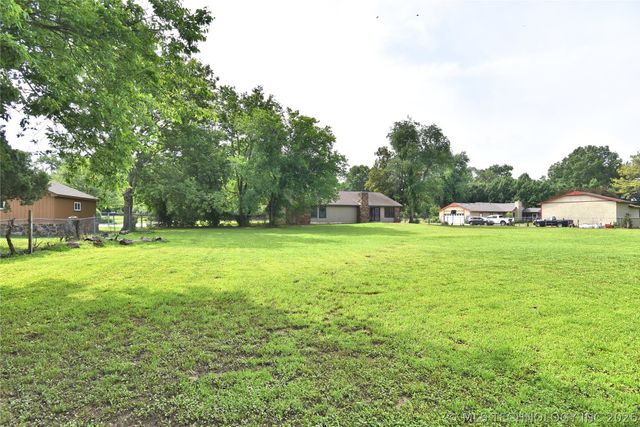 134 Spunky Creek Drive, Catoosa, OK 74015