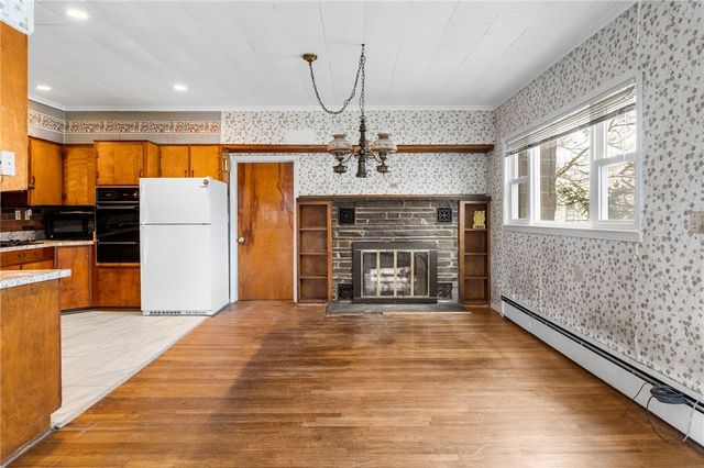 26 Laurel Bank Avenue, Deposit, NY 13754