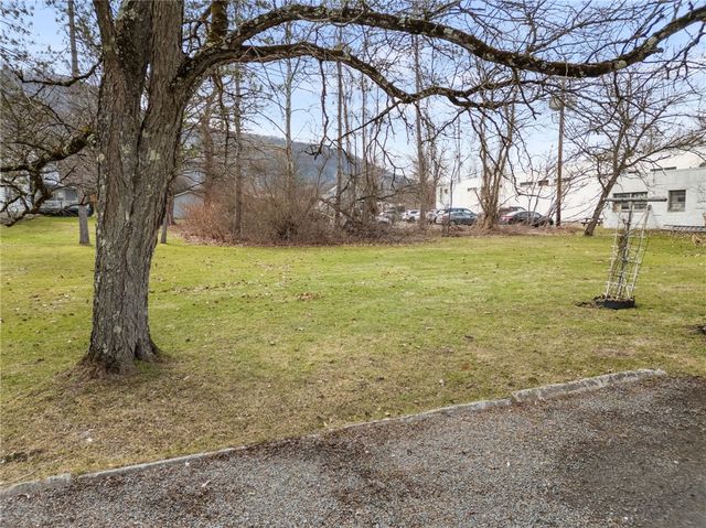 26 Laurel Bank Avenue, Deposit, NY 13754