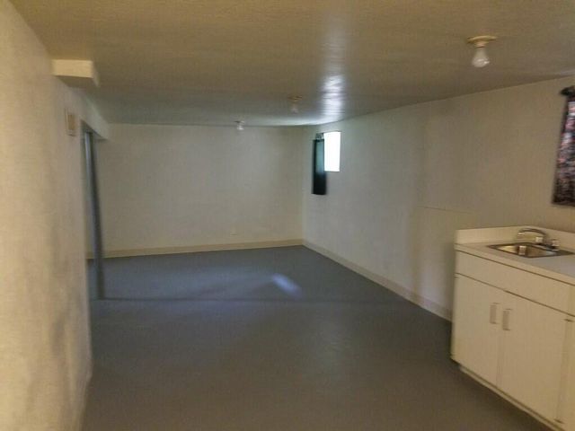 840 Superior Boulevard, Wyandotte City, MI 48192