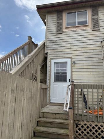 840 Superior Boulevard, Wyandotte City, MI 48192