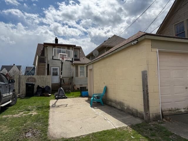 840 Superior Boulevard, Wyandotte City, MI 48192