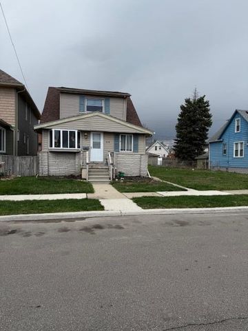 840 Superior Boulevard, Wyandotte City, MI 48192