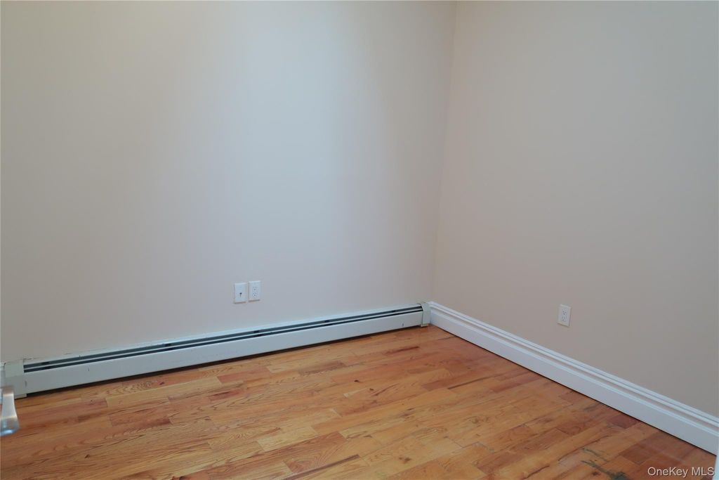 9532 92nd Street, Ozone Park, NY 11416 — photo 4