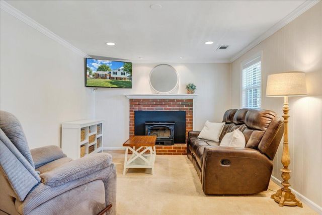 6339 Greenway DR, Roanoke, VA 24019
