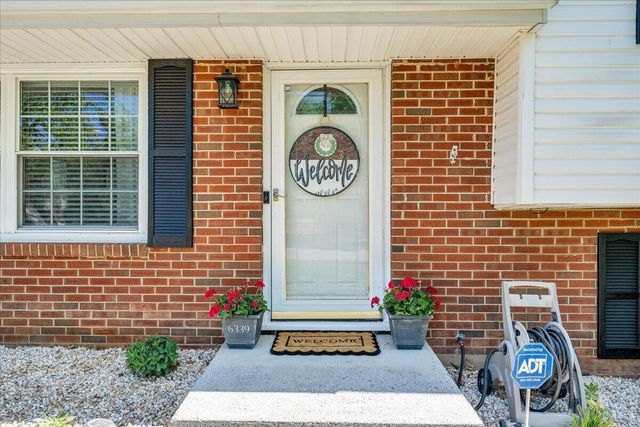 6339 Greenway DR, Roanoke, VA 24019