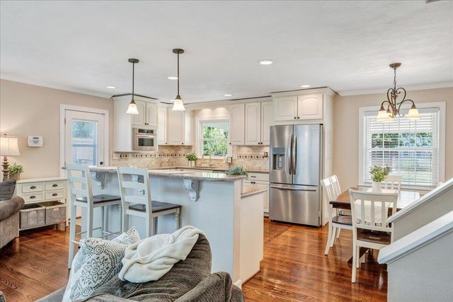 6339 Greenway DR, Roanoke, VA 24019