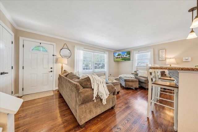 6339 Greenway DR, Roanoke, VA 24019