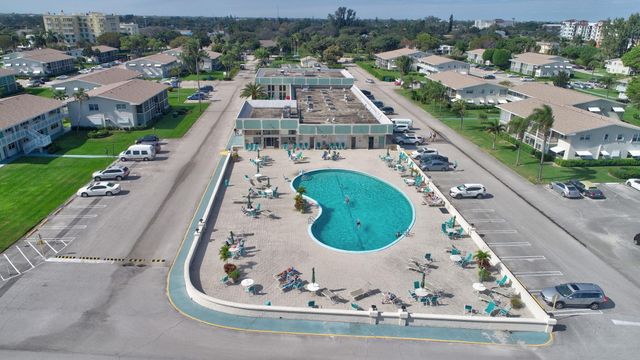 170 E Horizon Street E 110, Boynton Beach, FL 33435