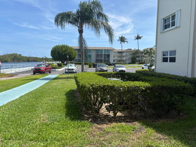 170 E Horizon Street E 110, Boynton Beach, FL 33435