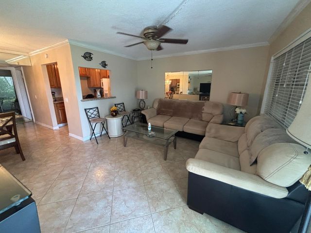 170 E Horizon Street E 110, Boynton Beach, FL 33435