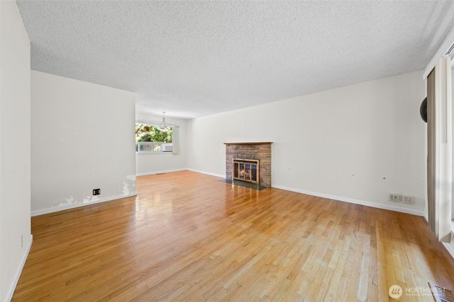 18314 44th Avenue S, Seatac, WA 98188