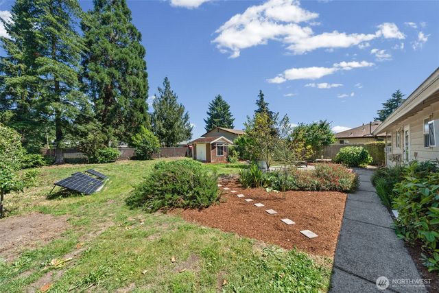 18314 44th Avenue S, Seatac, WA 98188