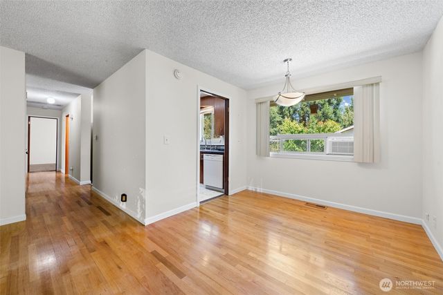 18314 44th Avenue S, Seatac, WA 98188