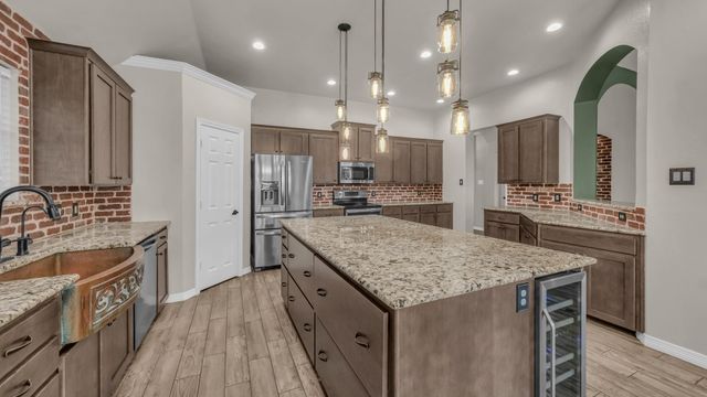 116 Clyde Drive, Aledo, TX 76008