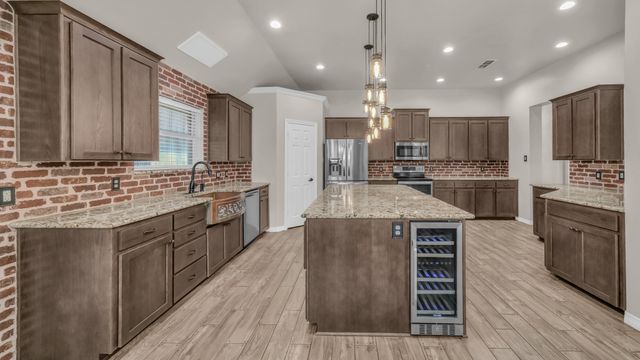 116 Clyde Drive, Aledo, TX 76008
