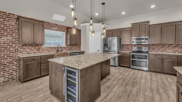 116 Clyde Drive, Aledo, TX 76008