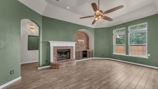 116 Clyde Drive, Aledo, TX 76008