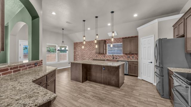 116 Clyde Drive, Aledo, TX 76008