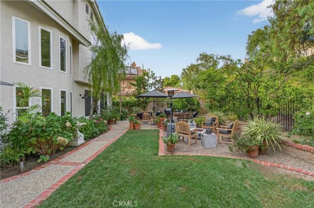 21352 Silvertree Lane, Rancho Santa Margarita, CA 92679