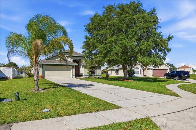 2704 EAGLE CREEK COURT, Kissimmee, FL 34746